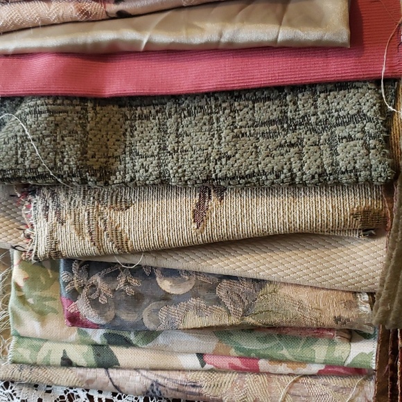 Fabric, vintage textiles. Almost 5lbs of fabric - Picture 4 of 12